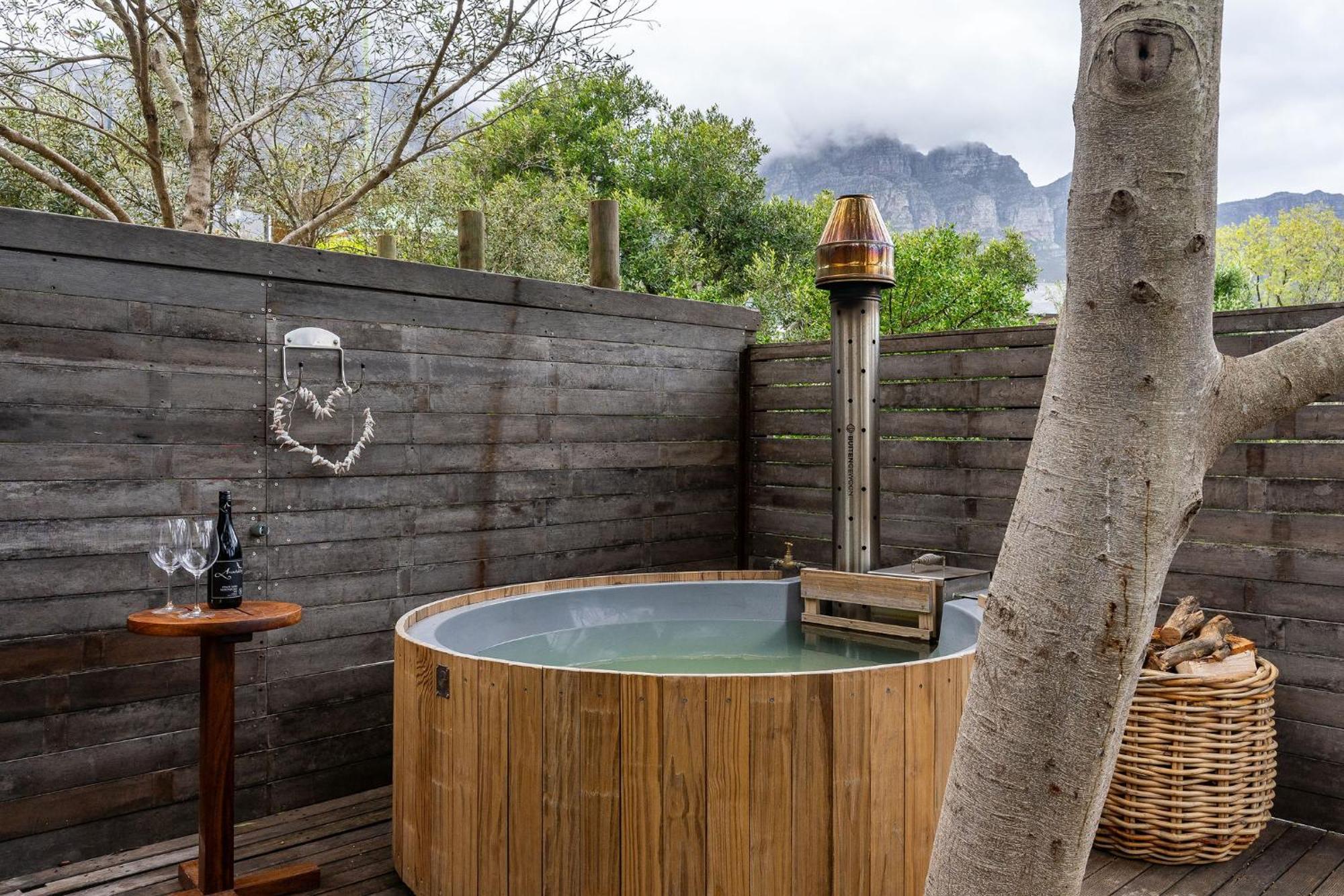 Camps Bay Forest Pods เคปทาวน์ ภายนอก รูปภาพ